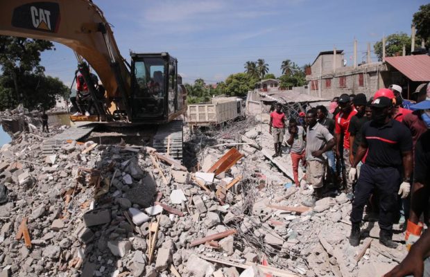 Haití. Aumenta número de muertes a 1.419 y cerca de 7.000 lxs heridxs a consecuencia del terremoto