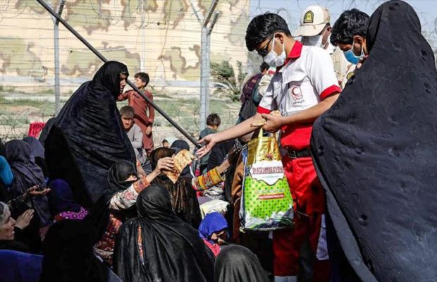 Irán. El país apoya a refugiados afganos con servicio médico gratuito