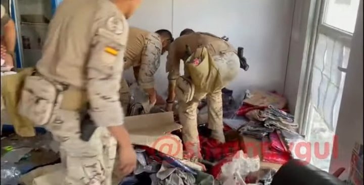 El Estado Mayor de la Defensa ante las imágenes del saqueo de militares españoles a una tienda de Kabul dice que el dueño regalaba los productos