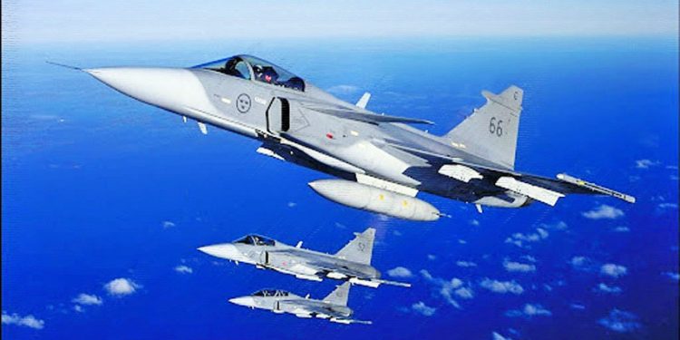 Suecia (referente del progrerío) buscó bombardear Afganistán para publicitar sus aviones de combate