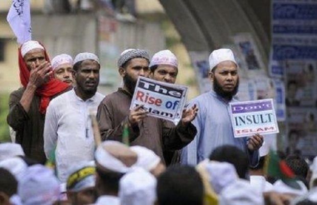 Pensamiento Crítico. Bangladesh: Los Dioses atacan de nuevo.