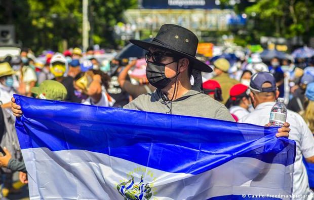 El Salvador. ¿Se justifican las marchas?