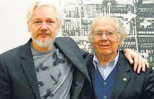 Argentina. Pérez Esquivel: «Hay que salvar a Julián Assange»