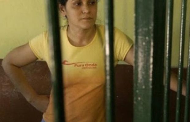 Paraguay. Extendieron ilegalmente la  condena ya pagada de Carmen Villalba hasta 2035