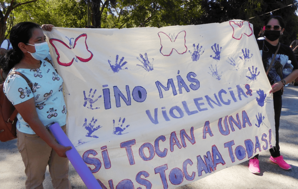 El Salvador. Movilización por el Día Internacional de la No-Violencia contra las Mujeres
