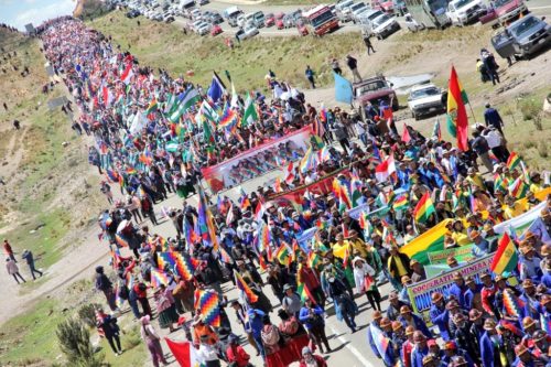 Bolivia. Marcha por la Patria  completa su sexta jornada con masiva asistencia