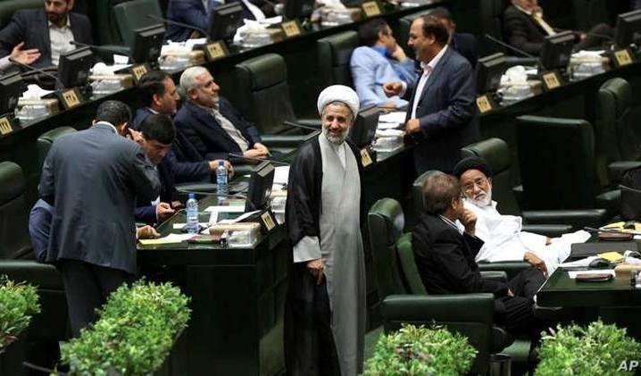 Irán. Denuncia complot extranjero para provocar disturbios en la ciudad Isfahan