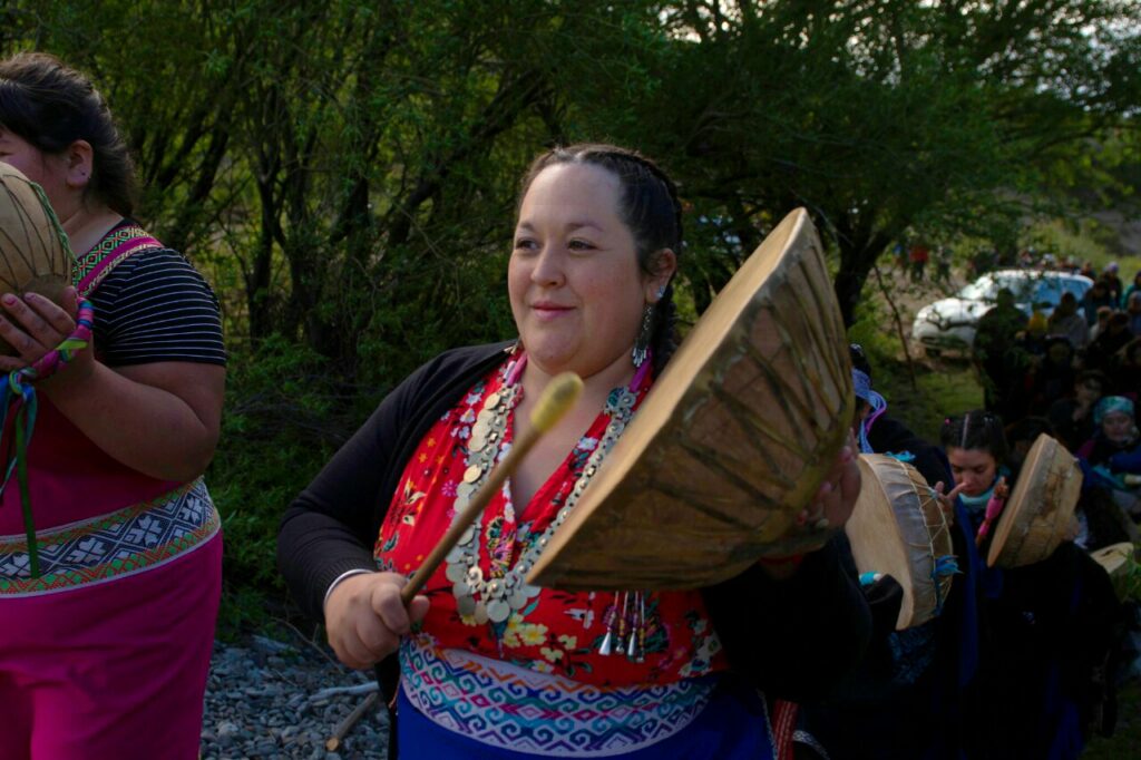 Nación Mapuche. Amancay Quintriqueo: “la única forma de salir de tanta violencia es ir juntas”