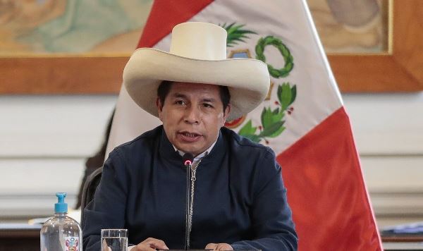 Perú. Presidente desmiente obstaculización a indagación de fiscales