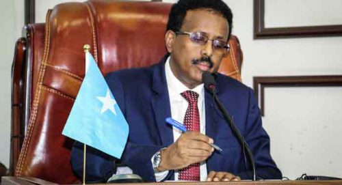 Somalia. Denuncian aprestos bélicos de Farmajo contra primer ministro