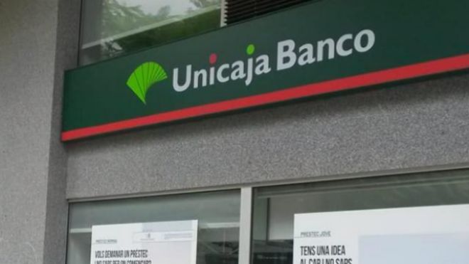 Andalucía ya tiene menos oficinas bancarias que en 1980