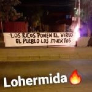 Chile. Crece el descontento con el Gobierno: Insultan y escrachan al ministro de Salud /Pintadas en los barrios / Indignación mapuche (videos)