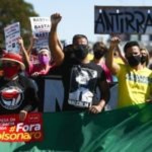 Brasil. Antifascistas y bolsonaristas manifestaron en Brasilia