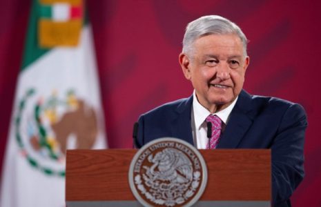 México. López Obrador, sobre el muro fronterizo y su reunión con Trump: «Vamos a ofrecer nuestra opinión, no vamos en un plan de confrontación»