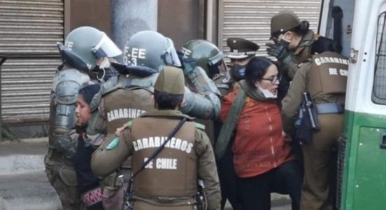 Nación Mapuche. Más de 100 abogadas piden libertad para Daniela Sierra, abogada de causa mapuche detenida quien finalmente fuera liberada
