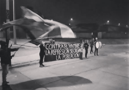 Chile. Las calles se poblaron de fuertes protestas contra Piñera: cacerolazo en todo el país, barricadas, repudio generalizado (videos)