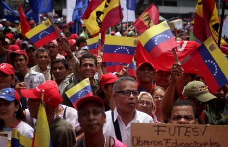 Venezuela. La actual escalada de agresión estadounidense y la necesidad estratégica de una nueva mayoría nacional.