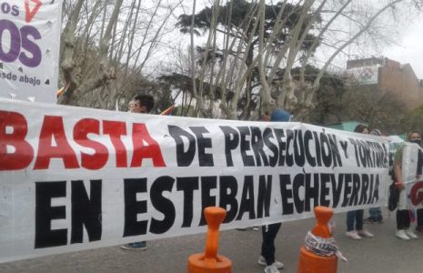 Argentina. Movilización de organizaciones sociales: «En Esteban Echeverría se tortura y persigue a la militancia»