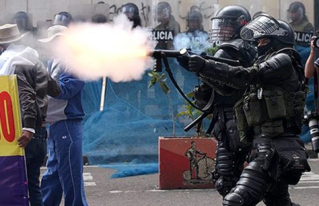 Colombia. Tribunal suspende el uso de gases para reprimir protestas
