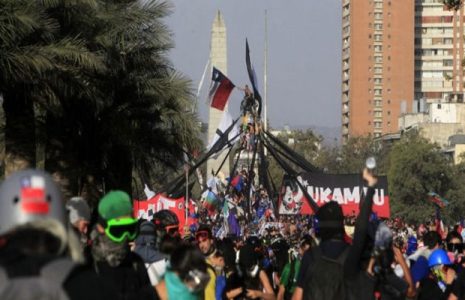 Chile. Otro viernes de resistencia en la Plaza de la Dignidad