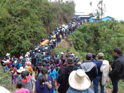 Perú. «Un alto en el camino», crónica sobre el asesinato de un líder defensor del agua