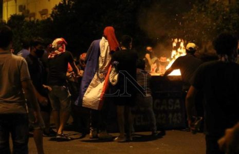 Paraguay. Confirman un muerto y ocho heridos tras manifestación