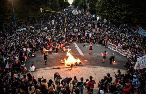 Argentina. 8M en el interior: masivas movilizaciones de mujeres y disidencias coparon las calles a lo largo y ancho de todo el país