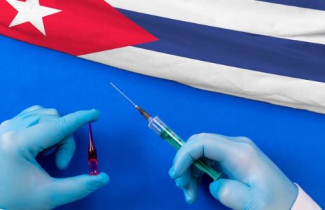 Irán. El país fabricará la vacuna Soberana en cooperación con Cuba
