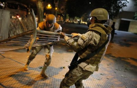 Chile. Toque de queda = fascismo: Corte Suprema establece que inflingir toque de queda “no representa ningún peligro efectivo”