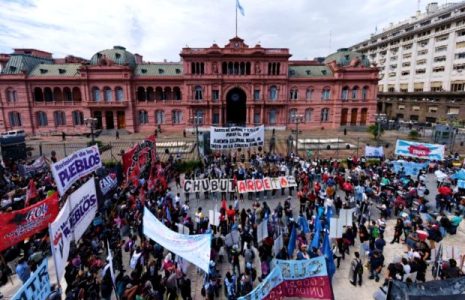 Argentina. Organizaciones sociales convocan a asamblea masiva para lanzar plan nacional de lucha contra el ajuste