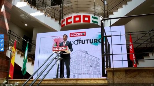 Intervención de Juanma Moreno en la sede recién inaugurada de CCOO (Sevilla)
