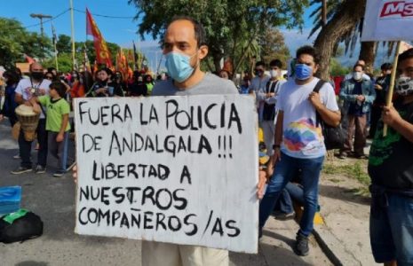 Argentina. Cacería represiva en Andalgalá: más allanamientos y detenciones