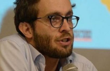 Honduras. Emmanuel Colombié: «Hay ataques contra los periodistas que proponen una narrativa diferente a la del gobierno»