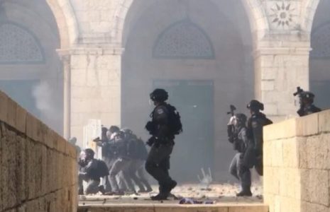 Palestina. Testimonios y fotos del fallido operativo israelí para desalojar Al Aqsa