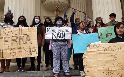 Brasil. Diputado de Bolsonaro insulta a indígenas durante protesta en Asamblea de Río