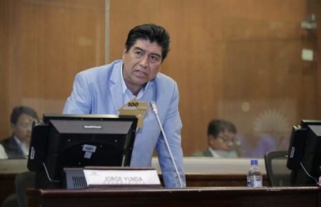 Ecuador. Valida tribunal proceso de remoción de alcalde capitalino