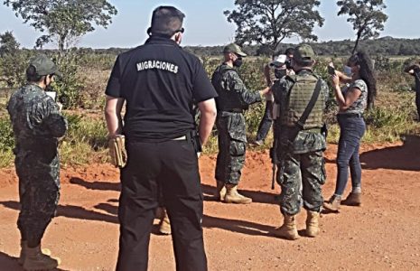 Paraguay. Detuvieron en Concepción a la misión humanitaria argentina y sus integrantes fueron expulsados del país