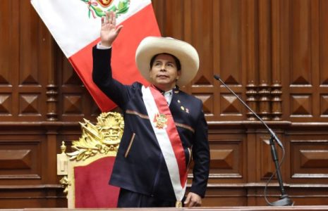 Perú. Palabras e imágenes de un día esperanzador para el pueblo peruano