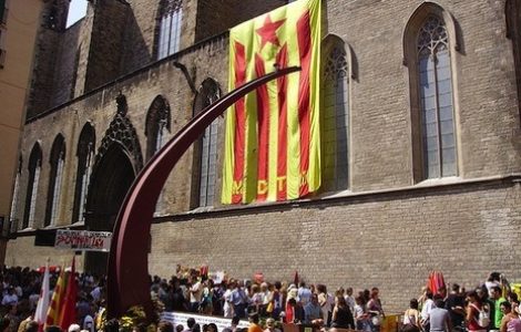 Catalunya. Iñaki Gil de San Vicente: El Fossar de les Moreres y la guerra de legitimidades
