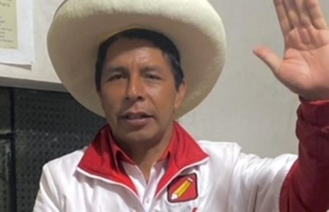 Perú. Periodista Roger Taboada: «A Pedro Castillo le falta firmeza y tiene un gabinete de roedores»