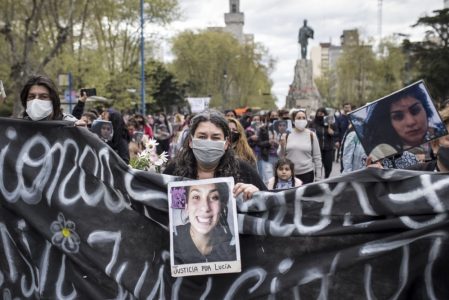 Argentina. A la calle por Lucía y por todas: movilización ante el Senado bonaerense para el Nunca Más de los femicidios impunes