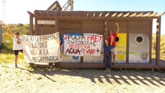 Argentina. Puerto Pirámides declaró persona no grata a las y los 14 diputados que votaron por la megaminería
