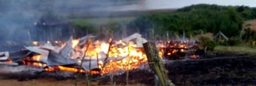 Nación Mapuche. Al menos 15 cabañas y una casa patronal ardieron en nuevo atentado incendiario en la ribera del Lago Lanalhue