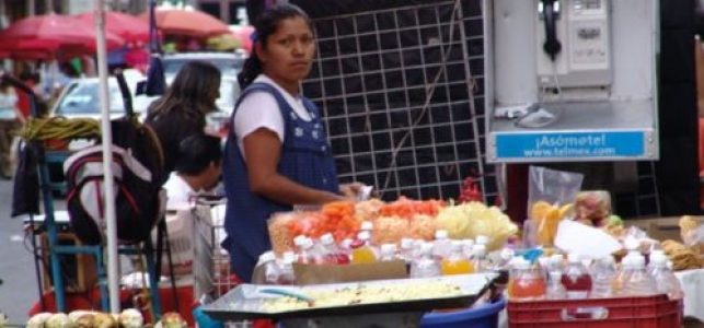 México. En 2021, trabajadoras mexicanas enfrentaron pobreza laboral y jornadas de trabajo sin paga