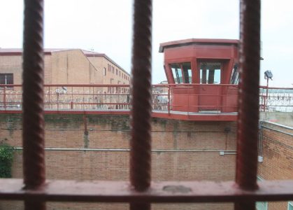 Bahía de Cádiz: Confirman la condena a dos carceleros de Puerto II por torturas