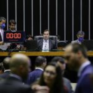 Brasil. Cámara aprueba ayuda de R $ 600 que puede beneficiar a 24 millones de informales