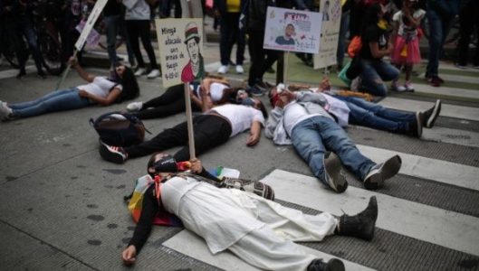 Colombia. Denuncian los asesinatos de dos líderes sociales y un