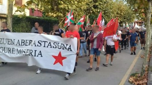 Euskal Herria. Manifestación contra la oligarquía vasca en Neguri, el