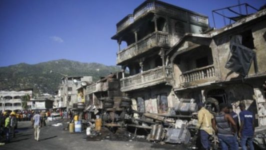 Haití. Decretan tres días de duelo tras explosión que dejó