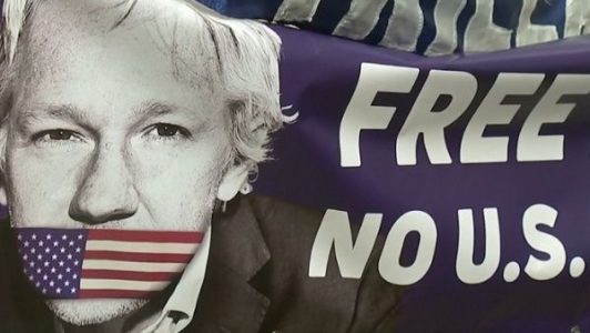 Inglaterra. Envían carta abierta reclamando libertad para Julian Assange